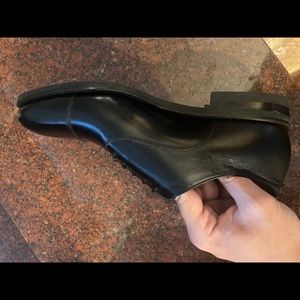 Meermin black men’s oxfords.